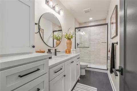 Bath - 4316 NE Hideaway Dr, Lees Summit, MO 64064 photo 6 of 6