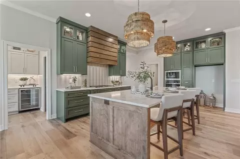 Kitchen - 4316 NE Hideaway Dr, Lees Summit, MO 64064 photo 6 of 8