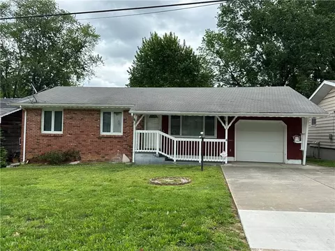 2532 N Franklin Ave, Springfield, MO 65803