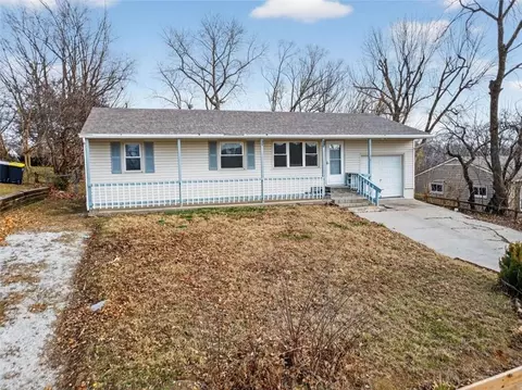 3701 N Cypress Ave, Kansas City, MO 64117
