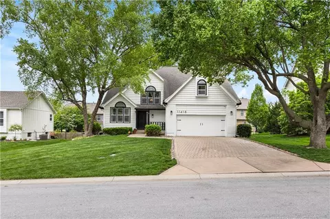 11418 King St, Overland Park, KS 66210