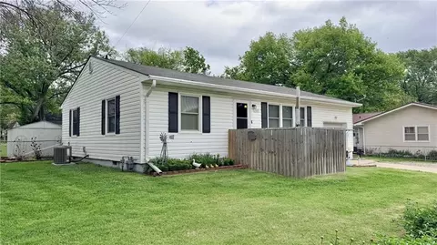1521 Webster St, Chillicothe, MO 64601