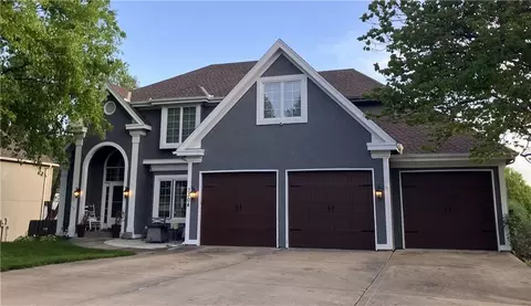 3304 NE 70th Ter, Gladstone, MO 64119