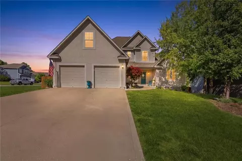 1900 N 159th Ter, Basehor, KS 66007