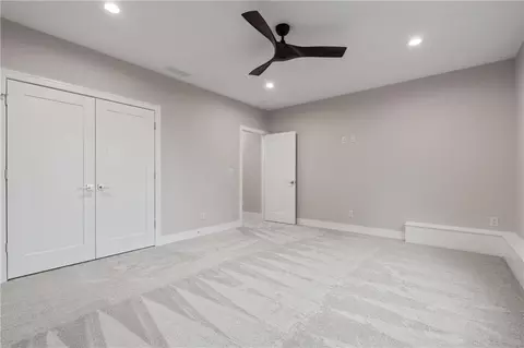 Bedroom - 4363 NE Hideaway Dr, Lees Summit, MO 64064 photo 6 of 8