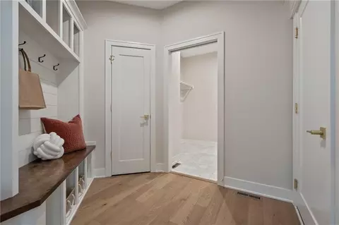 Entry Way - 4363 NE Hideaway Dr, Lees Summit, MO 64064 photo 7 of 7