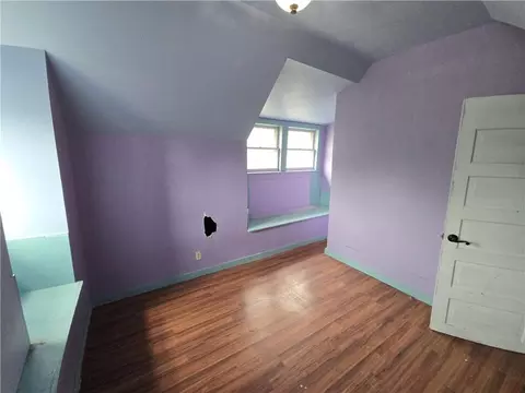 Bedroom - 617 Parallel St, Atchison, KS 66002 photo 10 of 15
