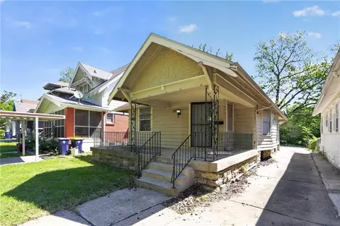 3721 Agnes Ave, Kansas City, MO 64128
