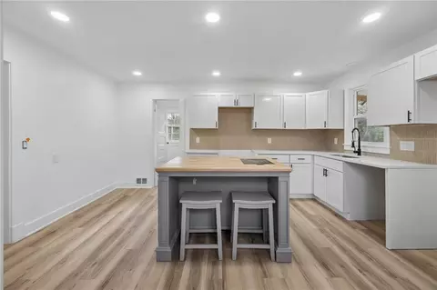 Kitchen - 11605 E Winner Rd, Independence, MO 64052 photo 1 of 1