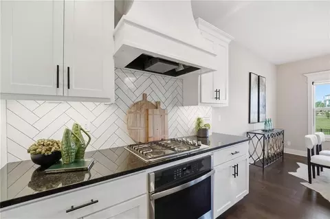 17404 Richards St, Overland Park, KS 66221