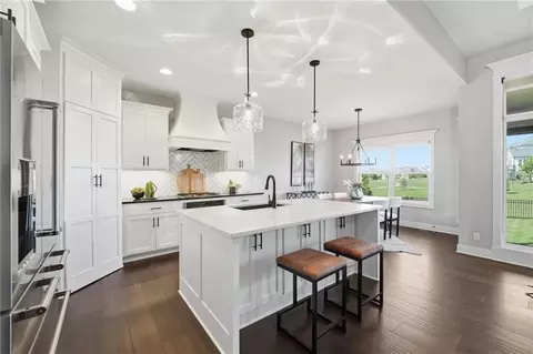 17404 Richards St, Overland Park, KS 66221