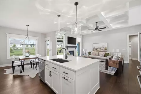 17404 Richards St, Overland Park, KS 66221