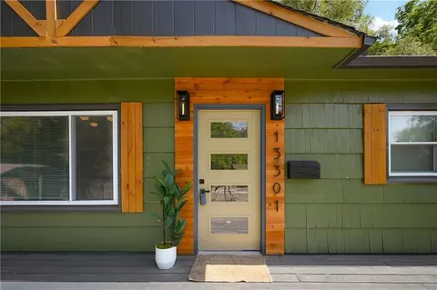 13301 10th St, Grandview, MO 64030