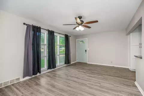 Living - 10008 E 68th Ter, Raytown, MO 64133 photo 1 of 2