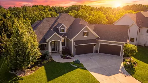 21303 W 94th Ter, Lenexa, KS 66220