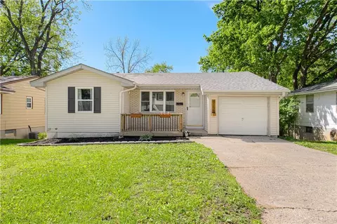 8159 NE 51st St, Kansas City, MO 64119