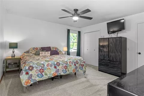 Bedroom - 701 Benjamin Ave, Gower, MO 64454 photo 2 of 6