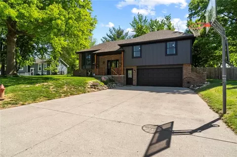 Exterior - 701 Benjamin Ave, Gower, MO 64454 photo 20 of 20
