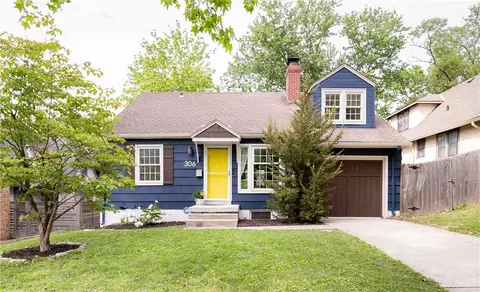 306 E Dartmouth Rd, Kansas City, MO 64113