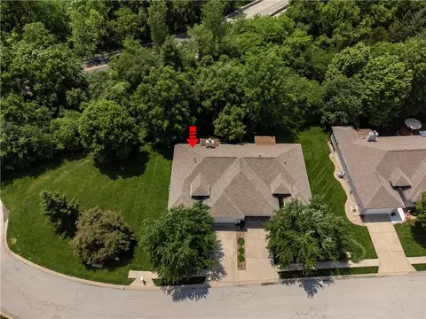 View/Area - 4446 S Davidson Dr, Independence, MO 64055 photo 2 of 12