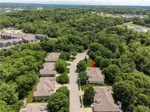 View/Area - 4446 S Davidson Dr, Independence, MO 64055 photo 10 of 12