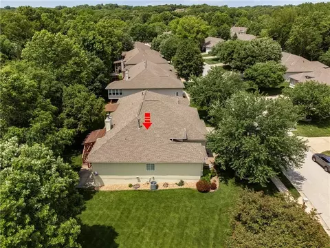 View/Area - 4446 S Davidson Dr, Independence, MO 64055 photo 4 of 12