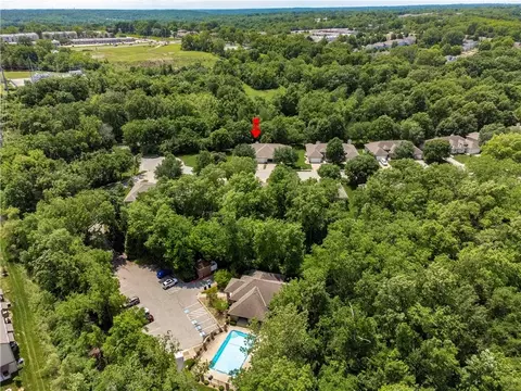 View/Area - 4446 S Davidson Dr, Independence, MO 64055 photo 5 of 12