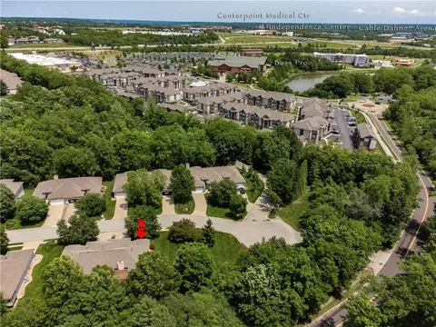 View/Area - 4446 S Davidson Dr, Independence, MO 64055 photo 8 of 12