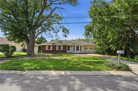 4830 Marsh Ave, Kansas City, MO 64129