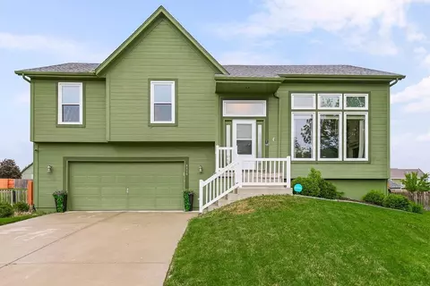 4416 N 121st Ter, Kansas City, KS 66109