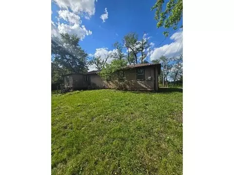 11405 E 83rd St, Raytown, MO 64138