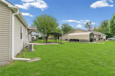 Exterior - 200 E 5th St, Norborne, MO 64668 photo 3 of 7
