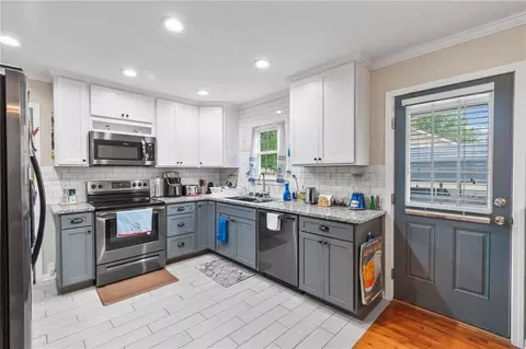 Kitchen - 200 E 5th St, Norborne, MO 64668 photo 1 of 3
