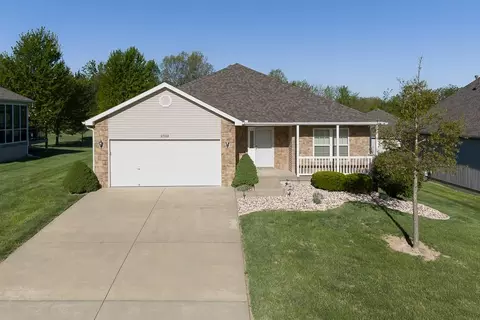 2502 N 100th Ter, Kansas City, KS 66109