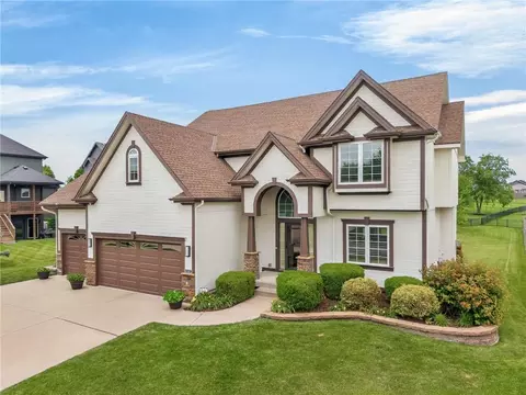 8502 NE 100th Ter, Kansas City, MO 64157