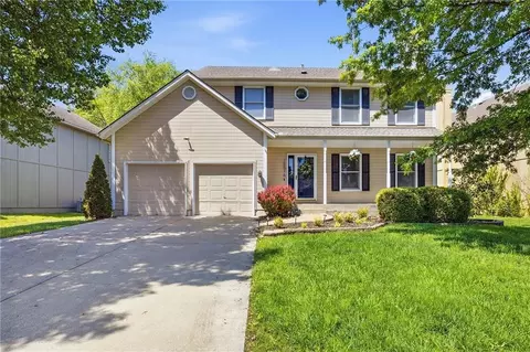 15516 Glenwood Ave, Overland Park, KS 66223