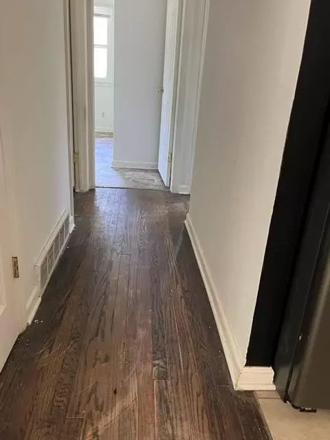 Entry Way - 8958 E 54th St, Raytown, MO 64133 photo 2 of 3