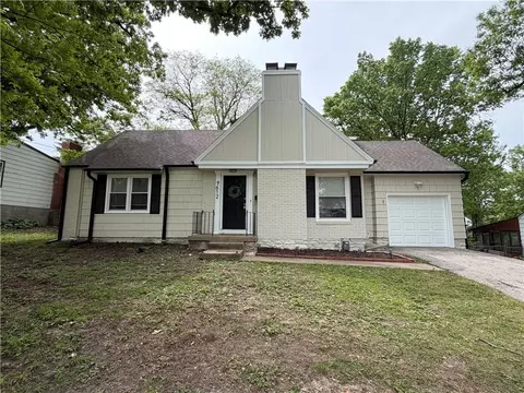 9612 Holmes Rd, Kansas City, MO 64131