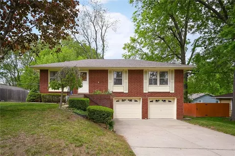 14622 E 36th St, Independence, MO 64055
