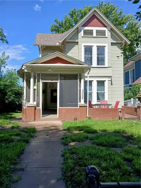 1032 5th Ave, Leavenworth, KS 66048