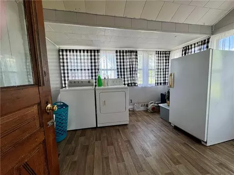 Other - 618 E Maple St, Columbus, KS 66725 photo 2 of 2
