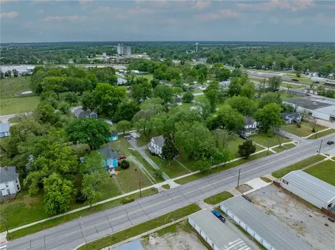 View/Area - 618 E Maple St, Columbus, KS 66725 photo 4 of 4