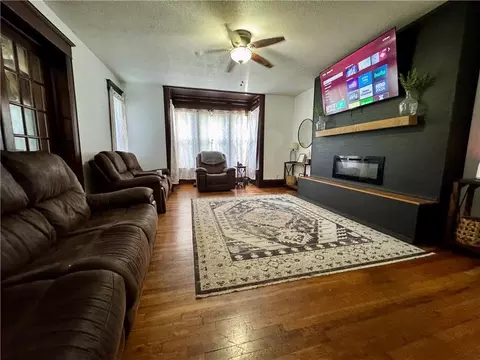 Other - 618 E Maple St, Columbus, KS 66725 photo 1 of 2