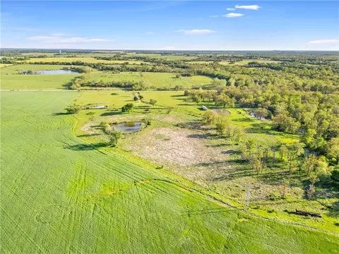 E Dd Hwy Highway, Sheldon, MO 64784 photo 12