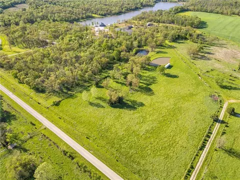 E Dd Hwy Highway, Sheldon, MO 64784 photo 6