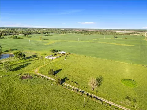 E Dd Hwy Highway, Sheldon, MO 64784 photo 7