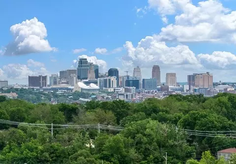 3838 Rainbow Blvd #1411, Kansas City, KS 66103