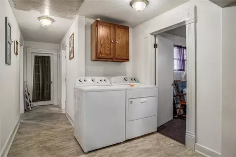 Entry Way - 207 Phelps St, Windsor, MO 65360 photo 1 of 1