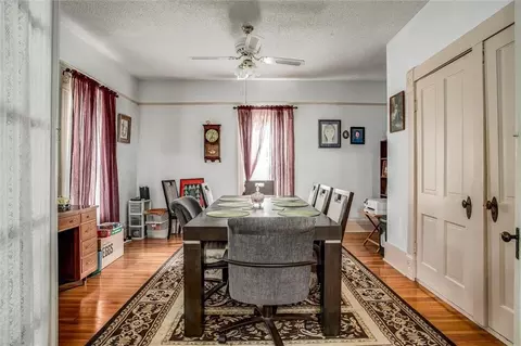Dining - 207 Phelps St, Windsor, MO 65360 photo 1 of 2