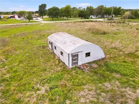 49 NW 100th Rd, Sheldon, MO 64784 photo 32